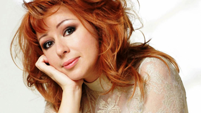 Алена апина обложка. Апина концерт. Алена апина. Апина теплоход. Апина песни.